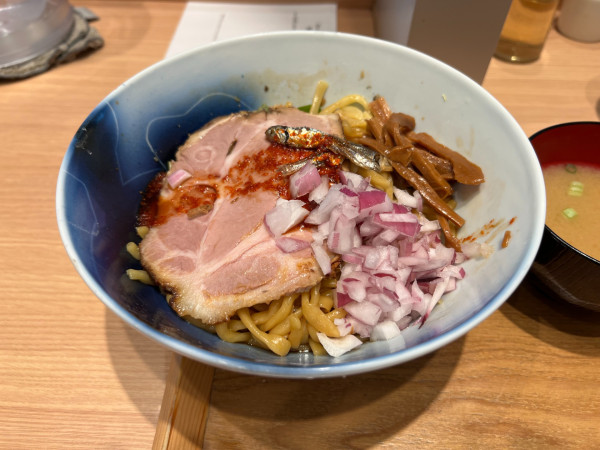 「すごい煮干油そば（凪）」@ラーメンWalkerキッチンの写真