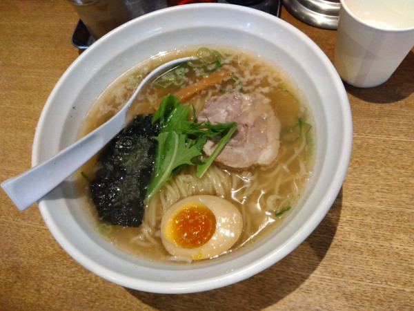 「塩ラーメン」@Dragon Noodle's ドラゴンラーメンの写真