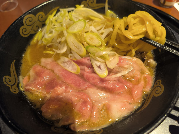 「黒毛和牛のしゃぶしゃぶ味噌ラーメン(2,380)」@MOSO KITCHENの写真