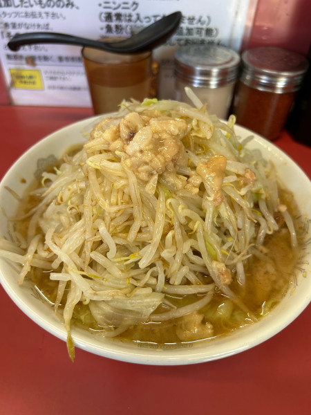 「小ラーメン（ヤサイカラメアブラ）」@ラーメン二郎 環七一之江店の写真