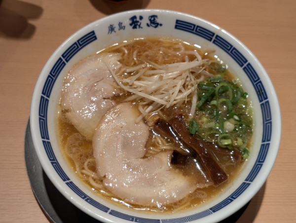 「廣島中華そば」@廣島我馬 六甲道駅北店の写真