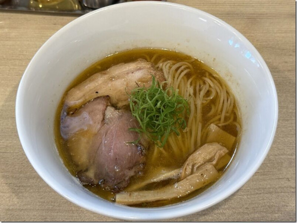 中華そば 醤油(細麺:1100円)