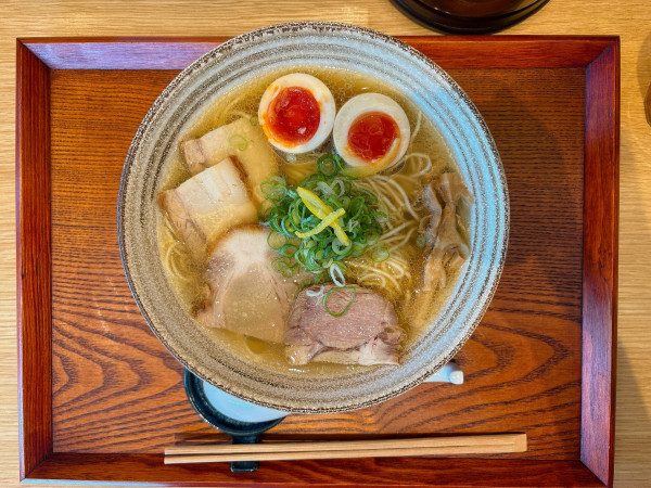 「特製 京都白だし中華そば:1,290円」@煮干しそば 鶏そば 藍 仙台富谷店の写真