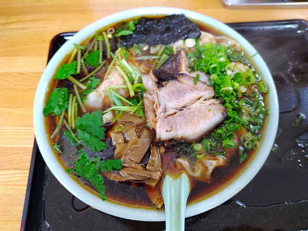 「ワンタンメン」@味の大西 高麗店の写真