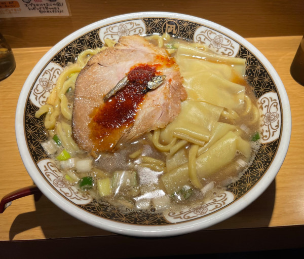 「煮干しラーメン」@すごい煮干ラーメン凪 西新宿7丁目店の写真