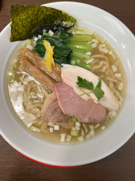 「中華そば(塩)850円」@中華そば 麦笑 本所吾妻橋店の写真