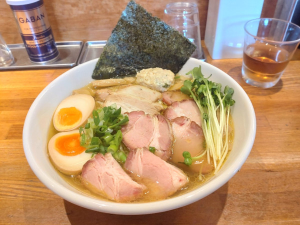「特製塩そば大盛　手もみ麺」@麺処 いち林の写真