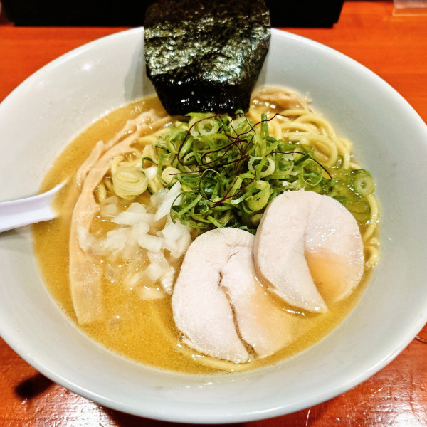 「濃厚鶏白湯(塩)」@中華そば 来陣の写真