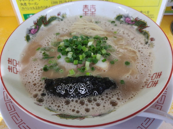 「ラーメン　（こってり）　※バリカタ」@よかろうもんの写真