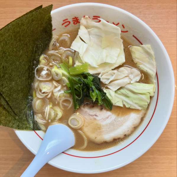 「うまいラーメン（太麺）」@松福 小田原店の写真