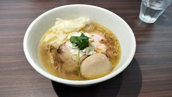 「特製塩ラーメン 1400円」@らぁ麺たか山の写真