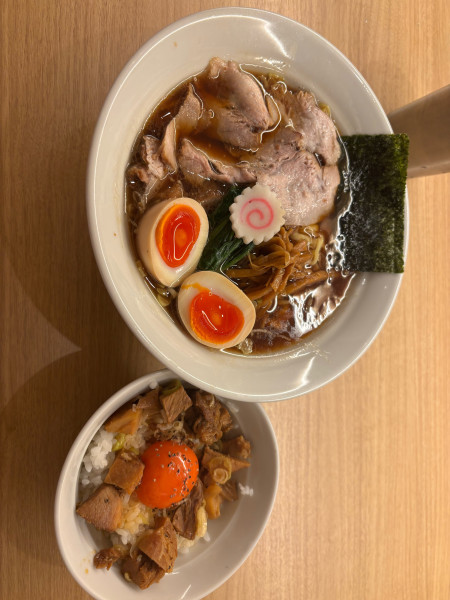「味玉醤油」@長岡食堂 東京ラーメン横丁店の写真