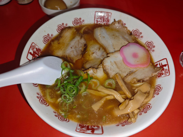 「特製中華そば 味付き煮卵」@井出商店の写真