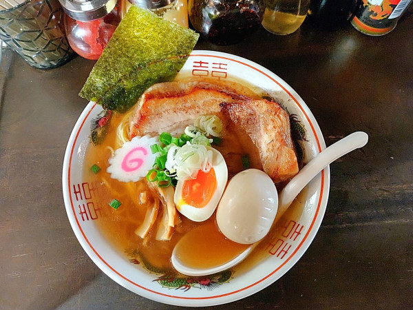 「横丁ラーメン」@麺や横丁 縁日の写真
