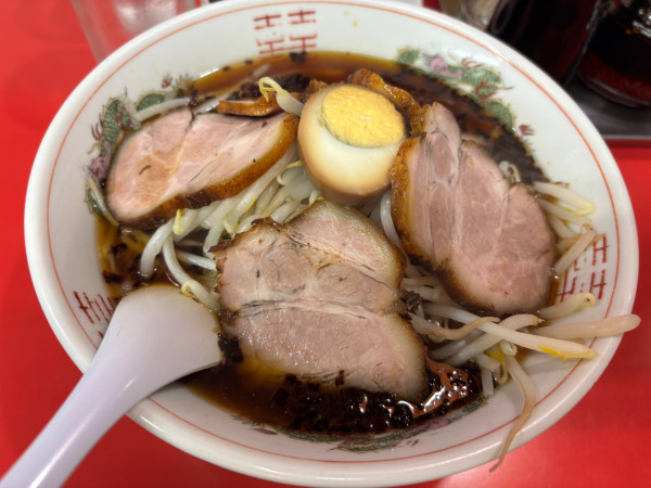 「サッポロクラシック中瓶〜チャーシュー麺　炒飯餃子」@永楽の写真