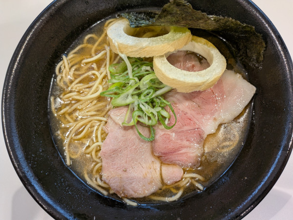 「塩らーめん950円」@らーめん専門 和海 宝塚北サービスエリア店の写真