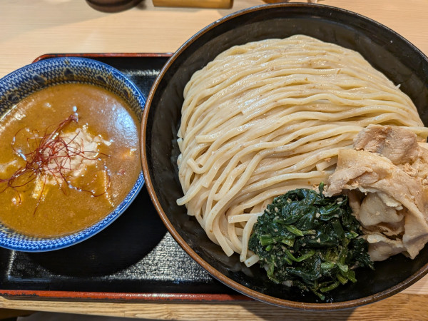 「【限定】旨辛つけ麺(横綱)1500円」@らー麺土俵 鶴嶺峰の写真