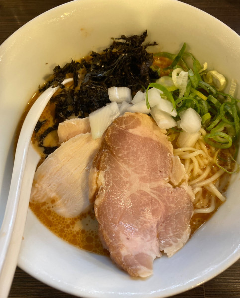 「【ゲリラ限定】煮干し×海老(冷) 1200円」@麺や でこの写真