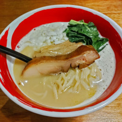 RAMEN 浜虎 福岡中洲店の画像