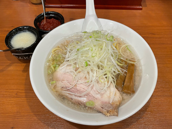 「背脂塩ラーメン¥850」@中華そば 七麺鳥の写真