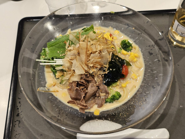 「【限定】牛たんサラダ麺　1480円」@牛タン食事処 冠舌屋の写真