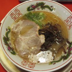 ラーメン（700円）