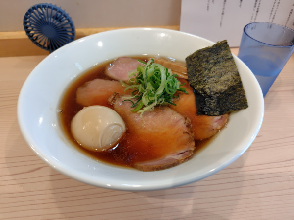 「特製醤油ラーメン¥1300」@ラーメンLab ろじっくの写真