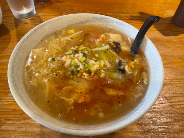 「サンラータンメン」@中華ダイニング 剋の写真