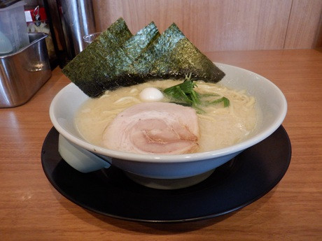 「塩ラーメン　並」@町田商店 富士宮店の写真