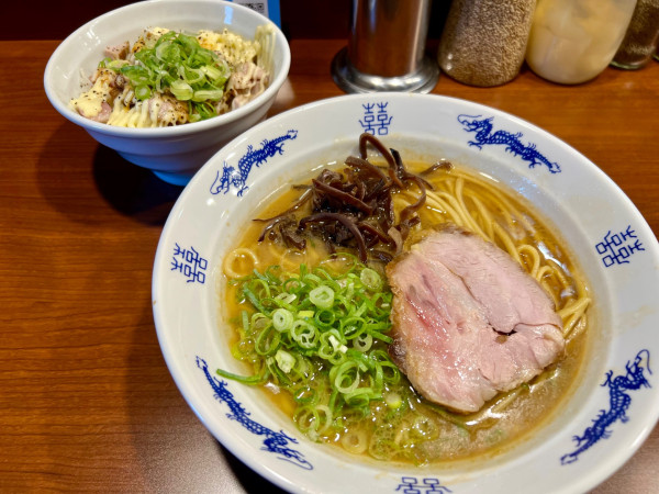 「ストロング醤油豚骨＋炙り肉マヨ丼」@ラーメンニキ新橋の写真