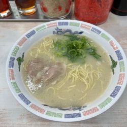 博多ラーメン（290円）