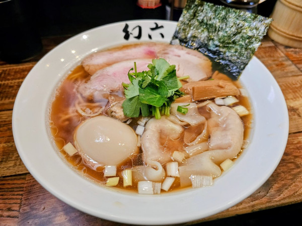 「特製醤油ラーメン」@中華そば 幻六の写真