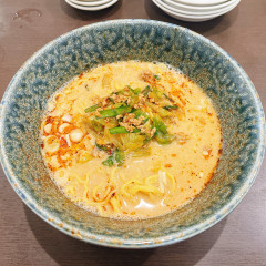 うぇいうぇいの画像