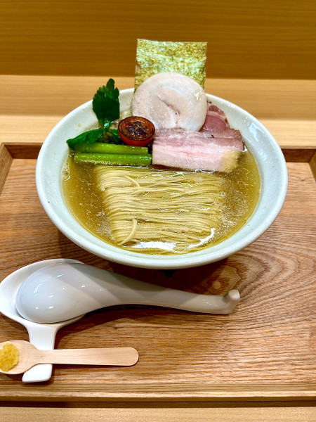 「特中華　貝と煮干しの塩」@中華そば うお静の写真