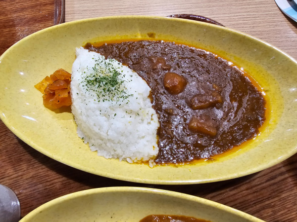 「ビーフカレー　990円」@上野動物園 西園食堂の写真