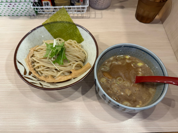 「煮干しつけ麺　並盛り」@麺場 風天の写真