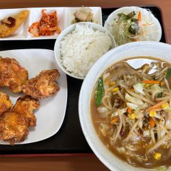 ランチセット　味噌ラーメンに変更　￥１２００