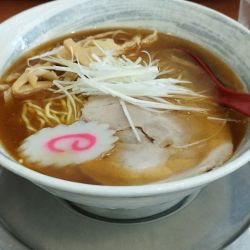 あご出汁らーめん