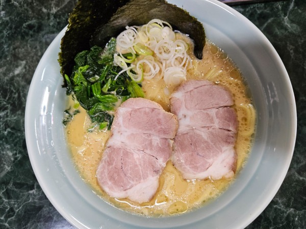 「ラーメン並」@横浜寺田家ラーメン 北柏店の写真