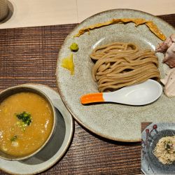 濃密鶏つけ蕎麦+冷製山葵とｸﾘｰﾐｰｿｰｽ