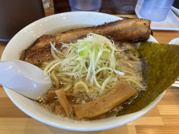 「こて醤油　980円プラス大盛り150円」@麺屋 はな道 南アルプス店の写真
