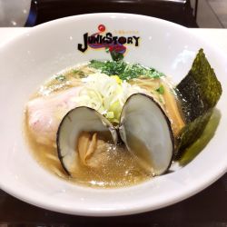 地鶏とハマグリの潮そば（￥980）