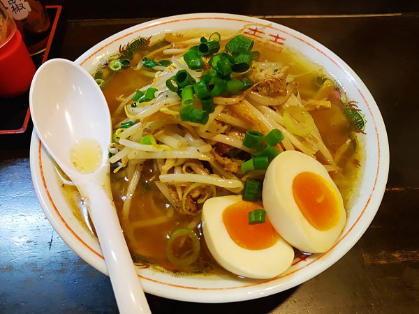 「もやしラーメン」@麺や横丁 縁日の写真