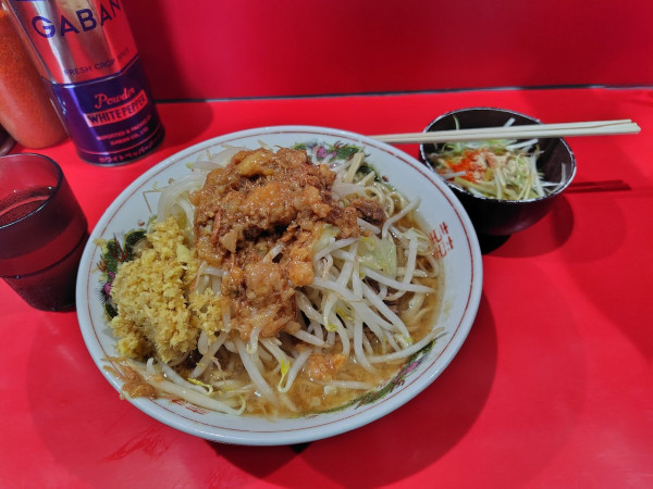 「小ラーメン　しょうが　ネギ　800+100+50」@ラーメン二郎 千葉店の写真