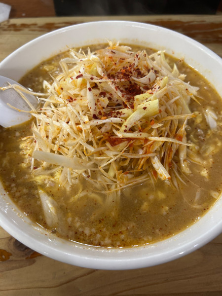 「ネギカラカラ麺」@ラーメンミートの写真