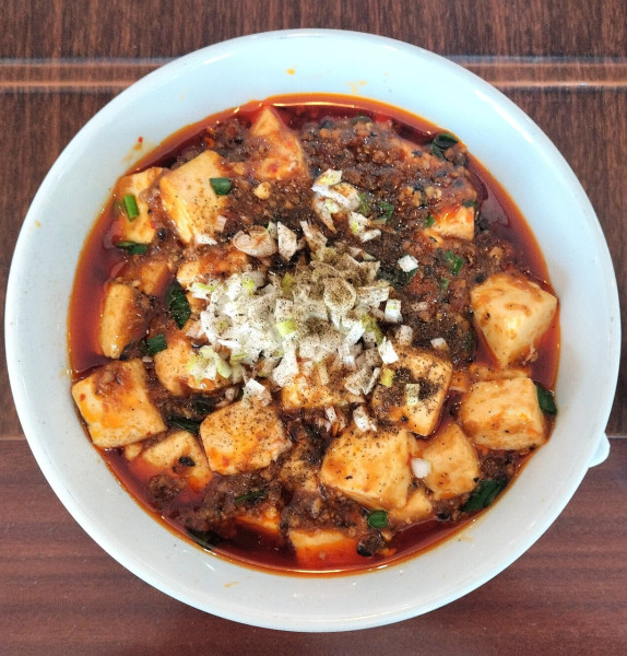 「(限定) 麻婆豆腐ラーメン四川風 1280円＋税」@ヒデジン餃子の写真