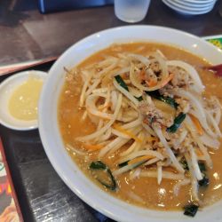 味噌ラーメン大盛り950円おろしにんにく20円