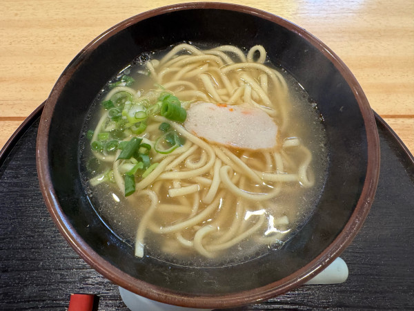 「素そば 小　600円」@沖縄そばの店 浮島BASEの写真