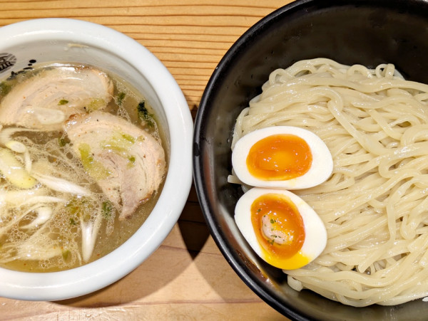 「塩玉つけ麺」@塩らーめん専門 ひるがお 人形町店の写真