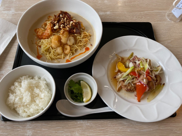 「限定　オリエンタル冷やし豆乳担々麺セット（１６６１円）他」@デニーズ 阿見店の写真